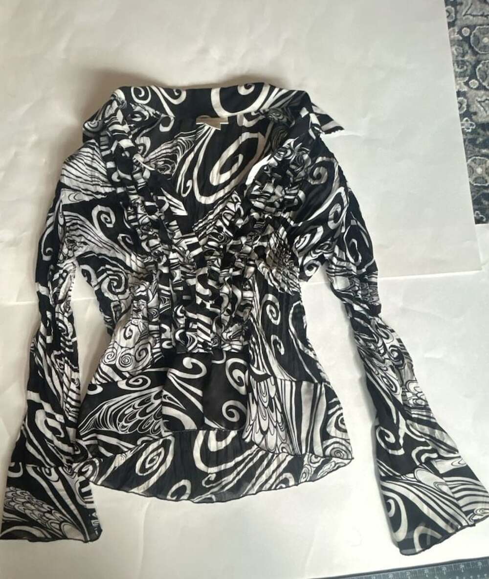 Worthington Blouse Size Small Black White Swirl Ruffle Bell Sleeve